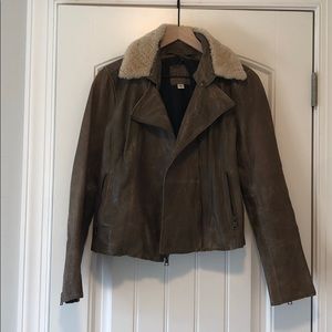 Banana Republic Leather Bomber Jacket